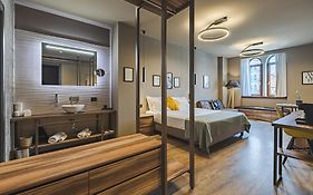 9 Stanze - Boutique Rooms